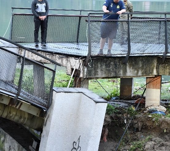 Jembatan WFC Rusak